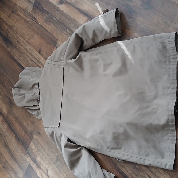 Vintage woman's outerwear with removable wool lining - Picture 7 of 12